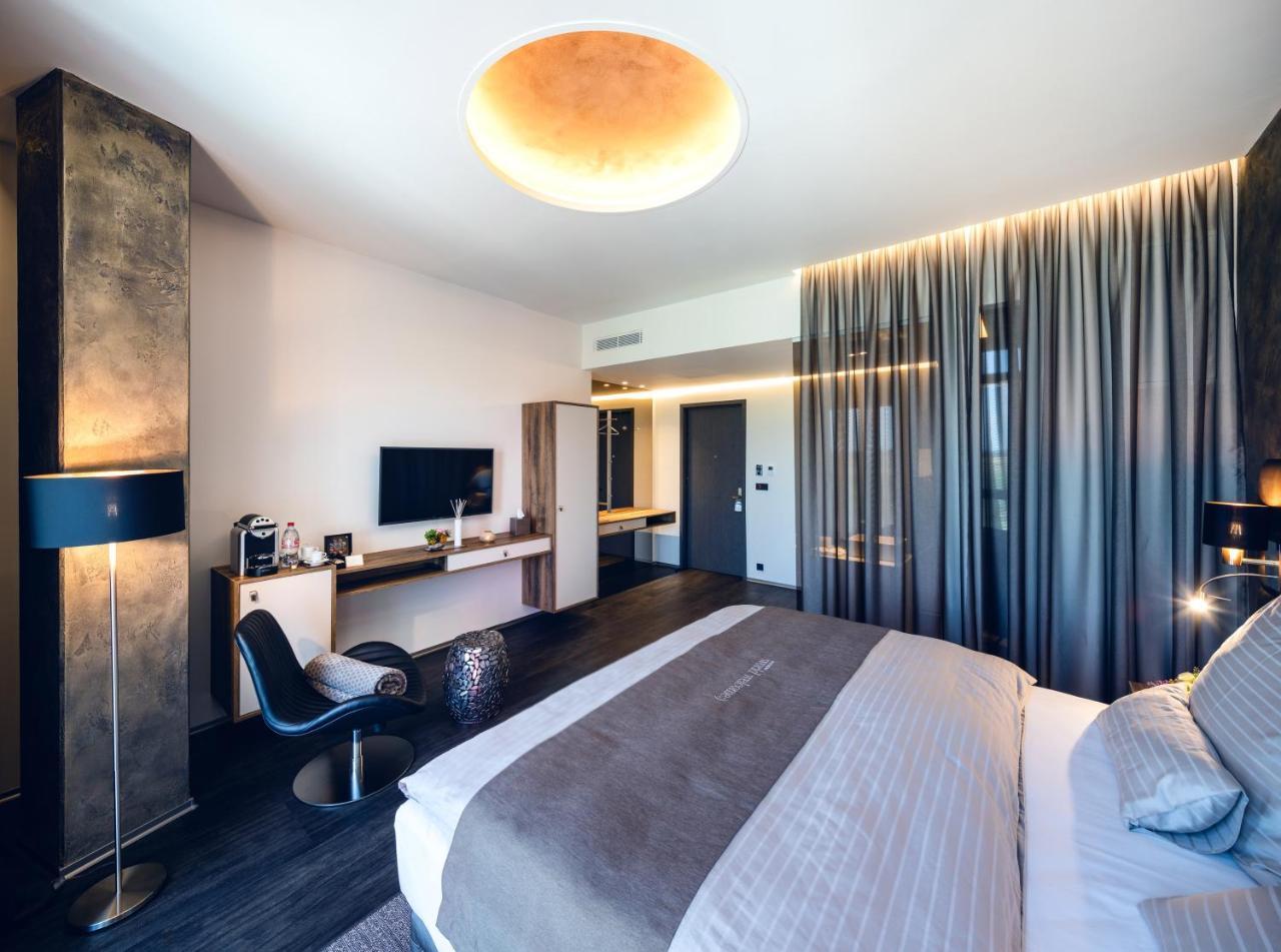 Hotel Nutrend World Olomouc Exterior foto